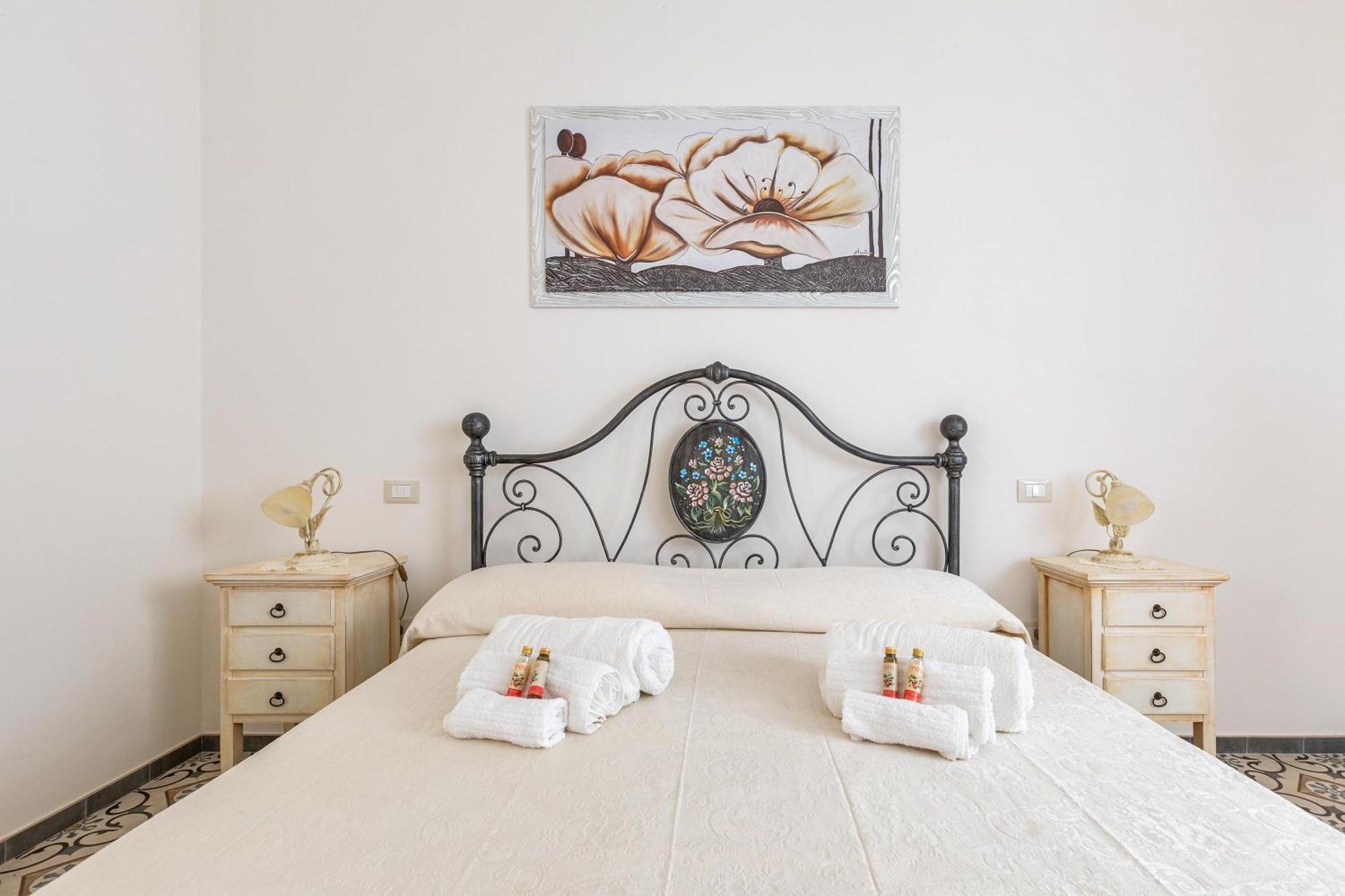 Casa Mirella Villa Santa Maria di Leuca ภายนอก รูปภาพ